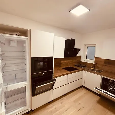 Charmante Ferienwohnung In - Ideal Fuer Messebesucher Und Erholungssuchende